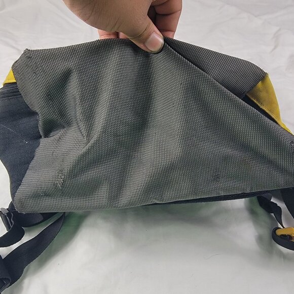 Marker Backpack Gray Yellow Hiking Camping Padded Straps Back Multiple Pockets - Picture 4 of 7